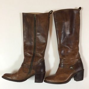 Frye Boots - Jackie Button Strap - sz 5.5
